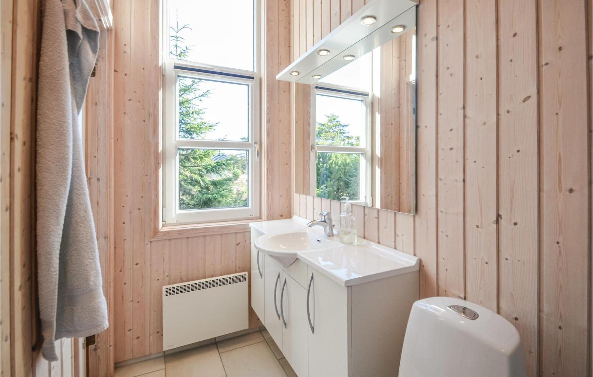 Four-Bedroom Holiday Home in Fjerritslev Buitenkant foto